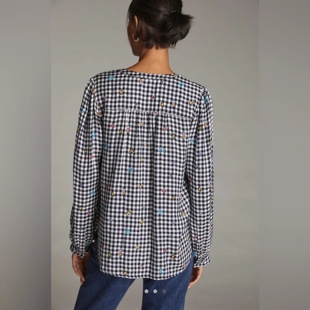 Pilcro embroidered black and white gingham button down shirt L - Picture 3 of 6